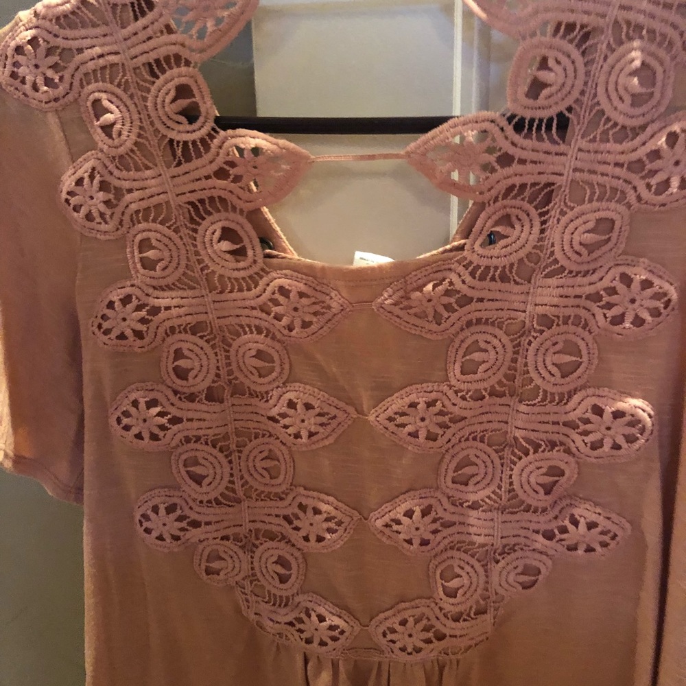Lace top - Picture 4 of 4